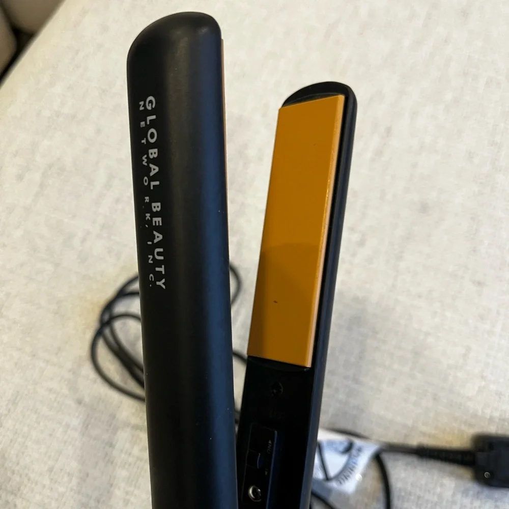 CHI Original 1 inch Ceramic Hair Styling Iron